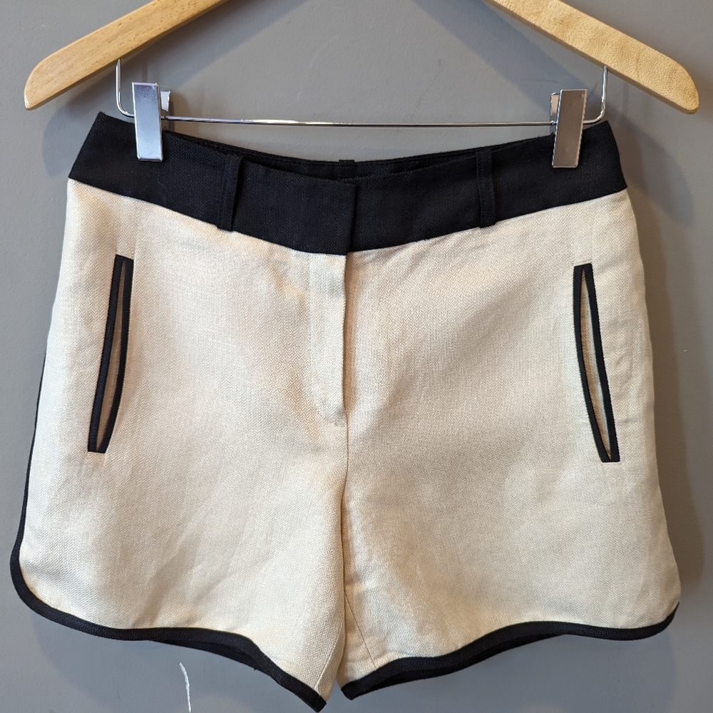 Cream MNG Contrast Trim Lightweight Shorts Sz 2